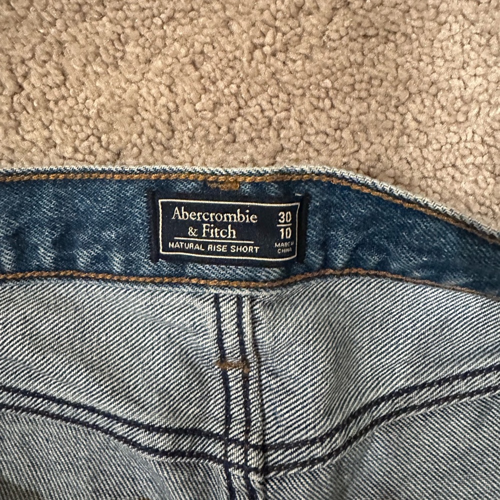 High rise Abercrombie & Fitch Jean Shorts size 30